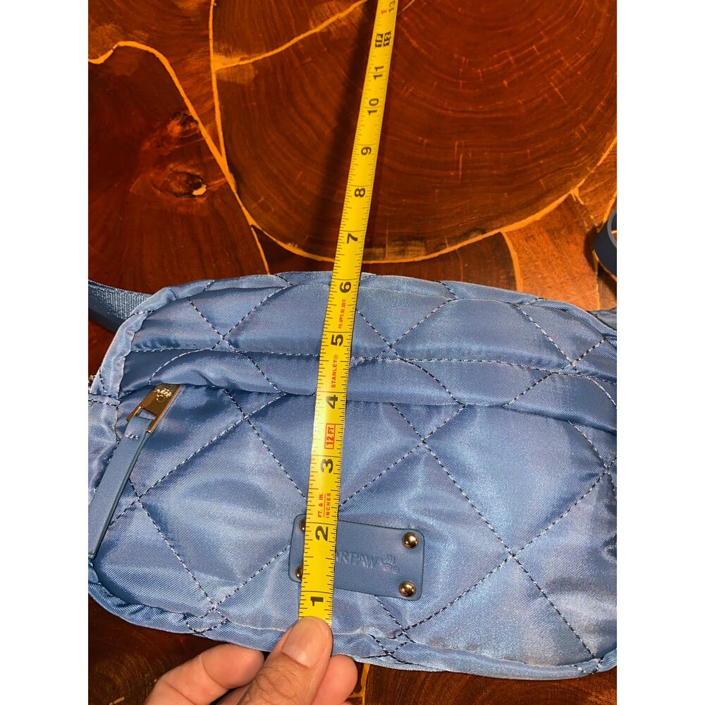 BEARPAW Quilted Crossbody Bag - Picture 10 of 10